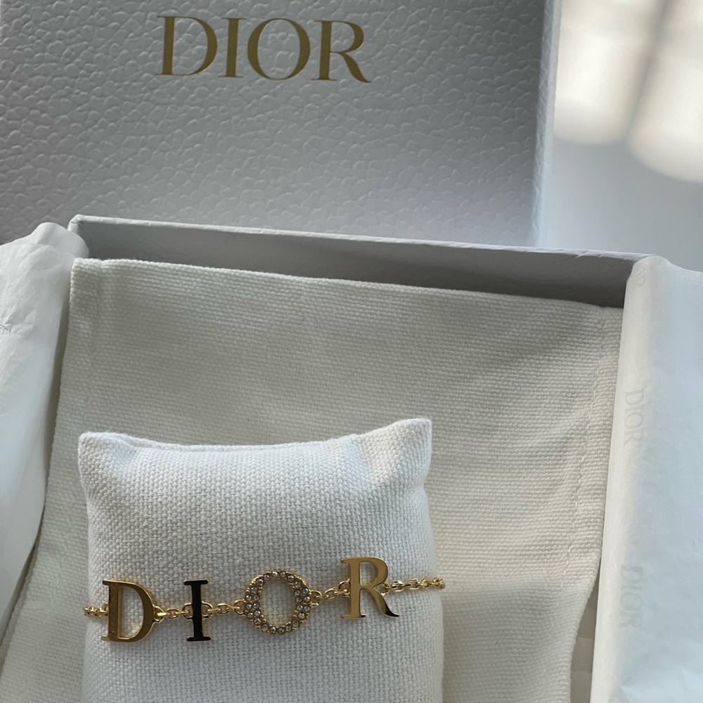 Dio(r)evolution Bracelet